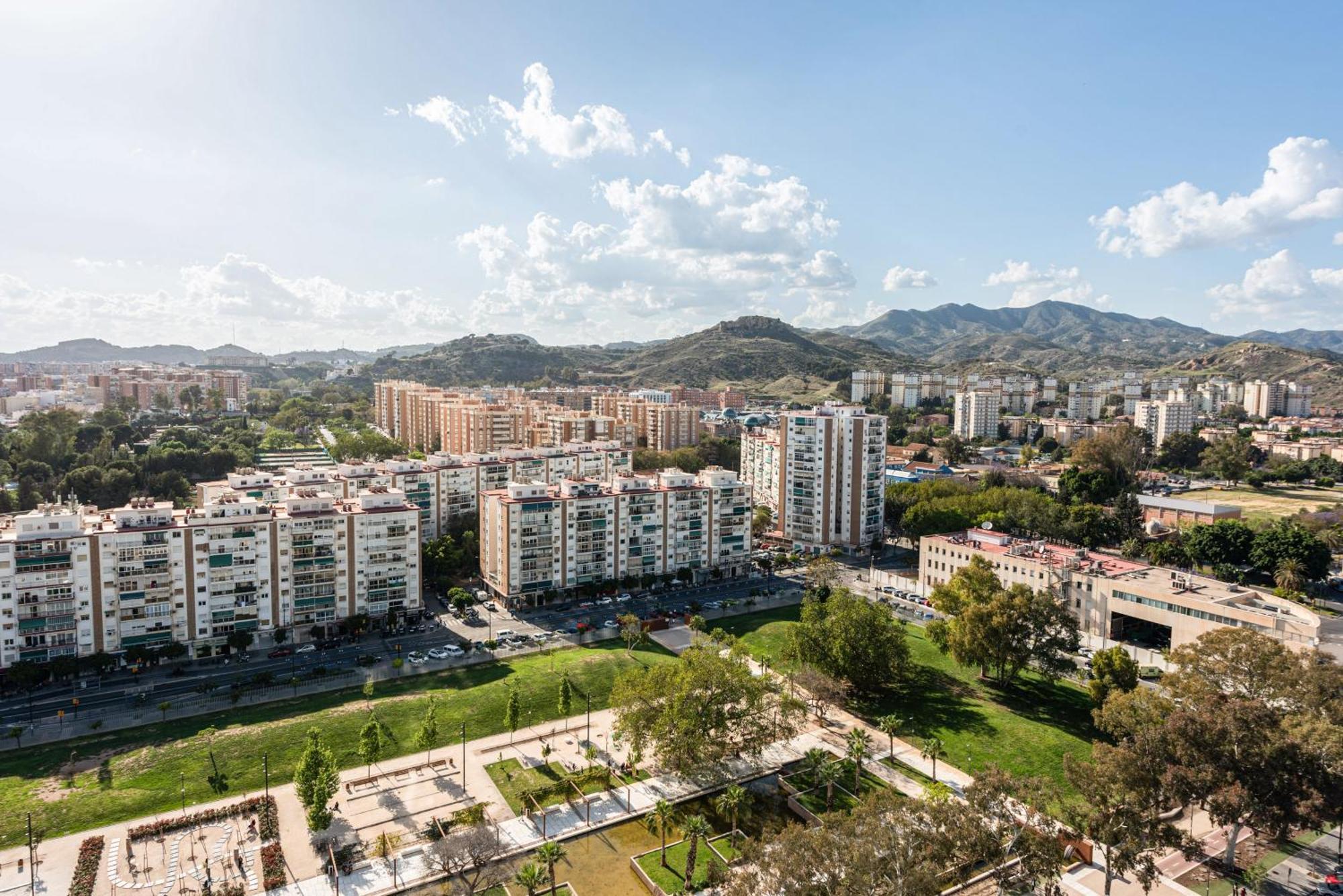Stay U-Nique Apartments Martiricos Malaga Bagian luar foto