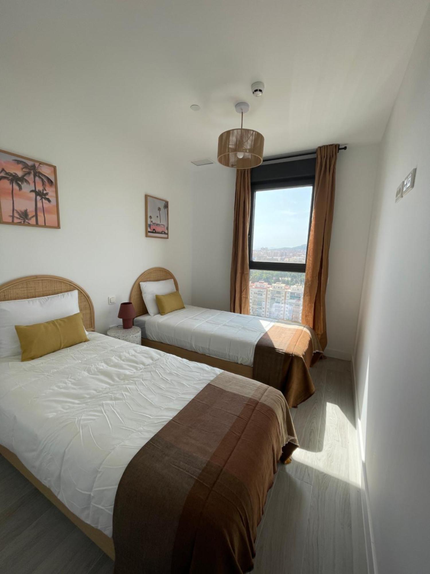 Stay U-Nique Apartments Martiricos Malaga Bagian luar foto