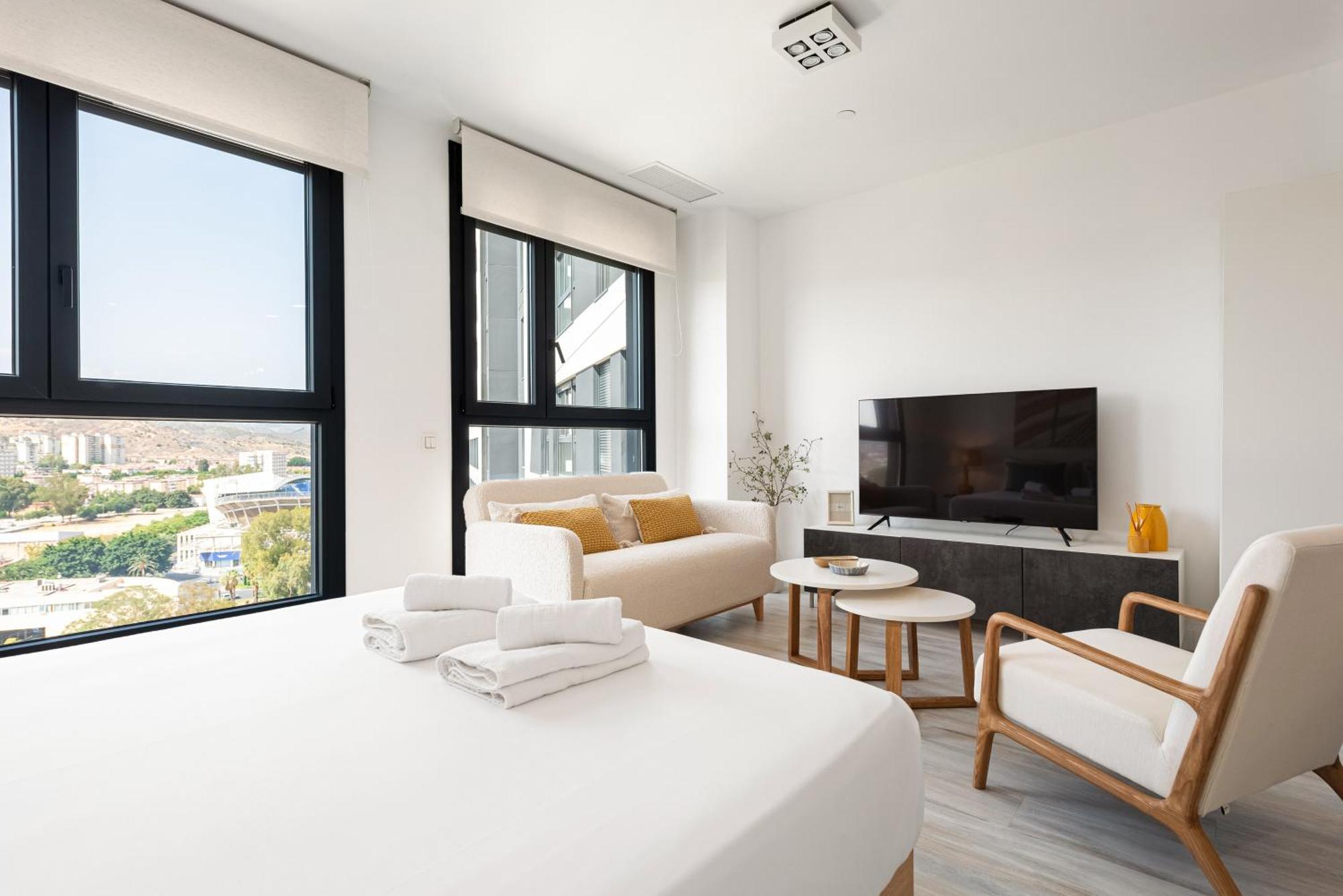 Stay U-Nique Apartments Martiricos Malaga Bagian luar foto